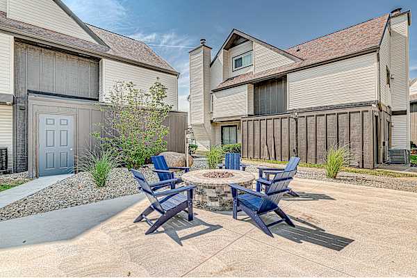 Residential Patio at Avia Lofts at Founders Road, Indianapolis